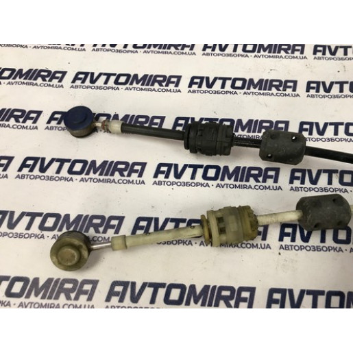 Тросы кулисы МКПП Opel Insignia 2.0 CDTI 2008-2017 55560991